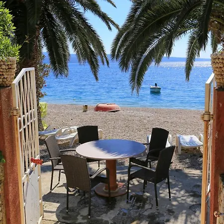 By The Sea Stanici, Omis - 1031 Tice